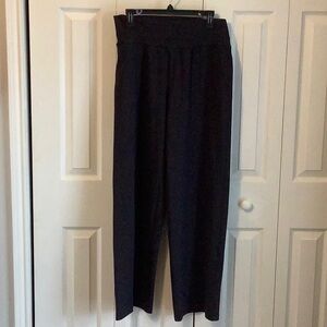 Womens Stylus high rise wide leg pull on pants.